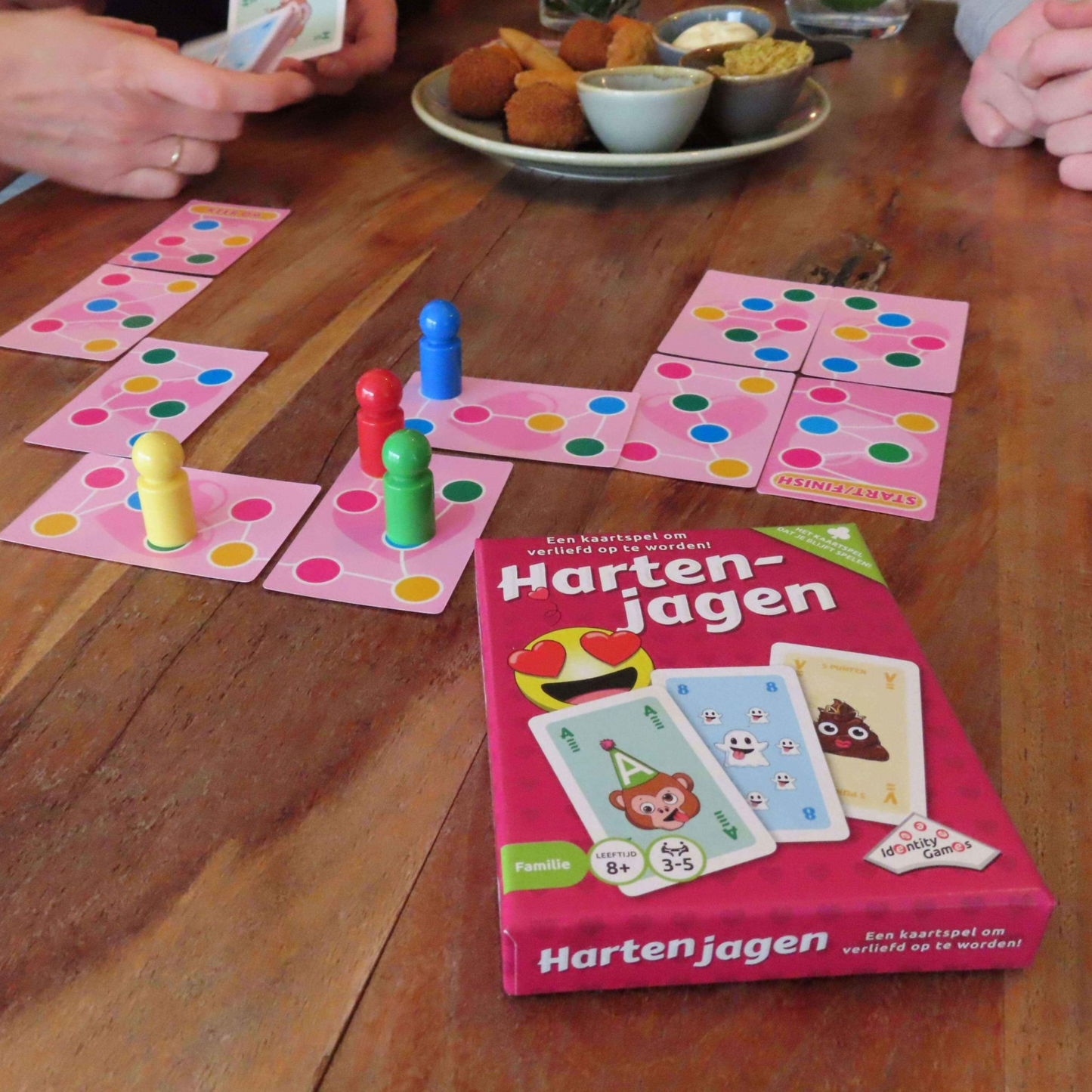 Hartenjagen – spannend kaartpel en de verrassing voor Valentijn!